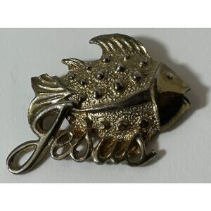 Vintage Gold Tone Jesus Fish Brooch Pin 2.25″ x 1.5″ Christian Statement Jewelry